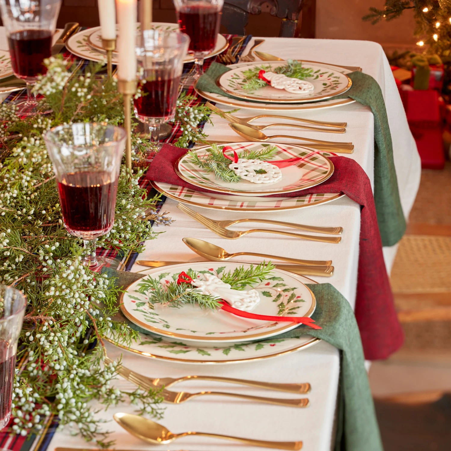 Lenox Holiday Salad Plate Set, Buy 3 Get 6 4 Lenox Holiday Salad Plate Set, Buy 3 Get 6 - Image 4
