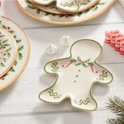 Lenox Holiday Gingerbread Man Accent Plate 7 Lenox Holiday Gingerbread Man Accent Plate -Tableware Store 887060 w1 769f078b 63b8 4c7a b4a0 47be2ebb8000