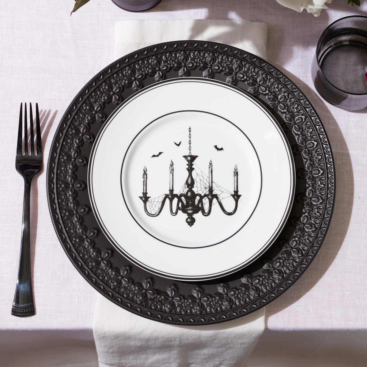 Lenox Vintage Halloween 4-Piece Dessert Plate Set 4 Lenox Vintage Halloween 4-Piece Dessert Plate Set - Image 4