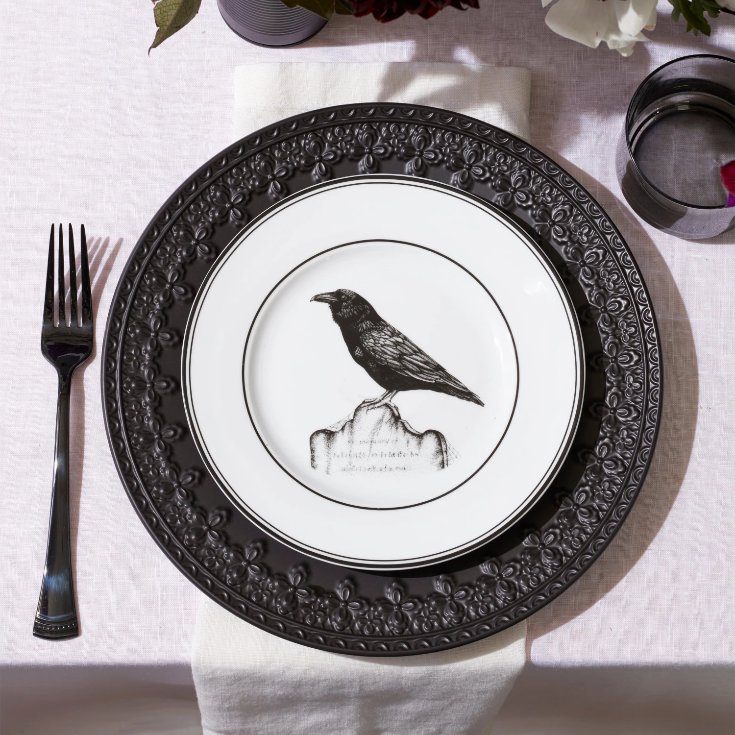 Lenox Vintage Halloween 4-Piece Dessert Plate Set 7 Lenox Vintage Halloween 4-Piece Dessert Plate Set - Image 7