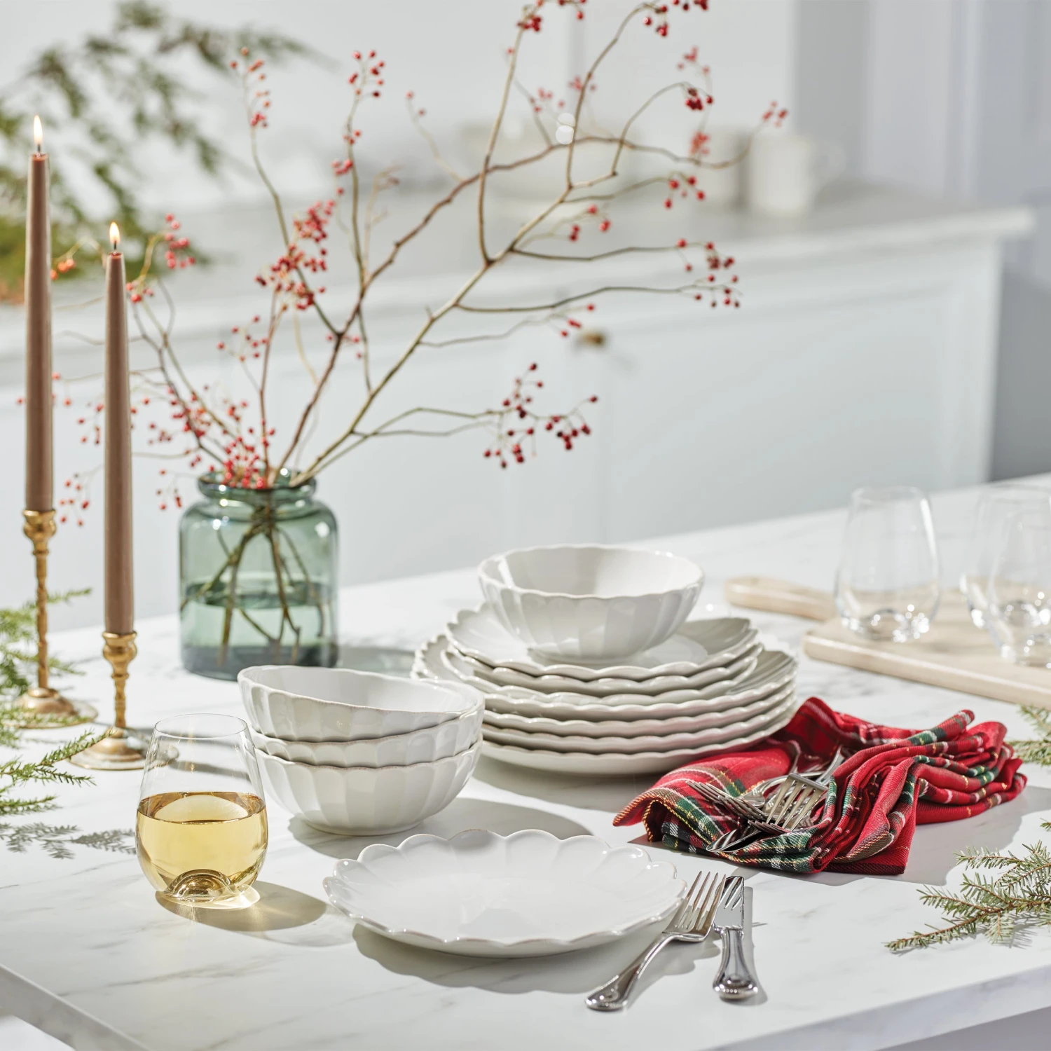 Lenox French Perle Scallop 12-Piece Dinnerware Set 11 Lenox French Perle Scallop 12-Piece Dinnerware Set - Image 11