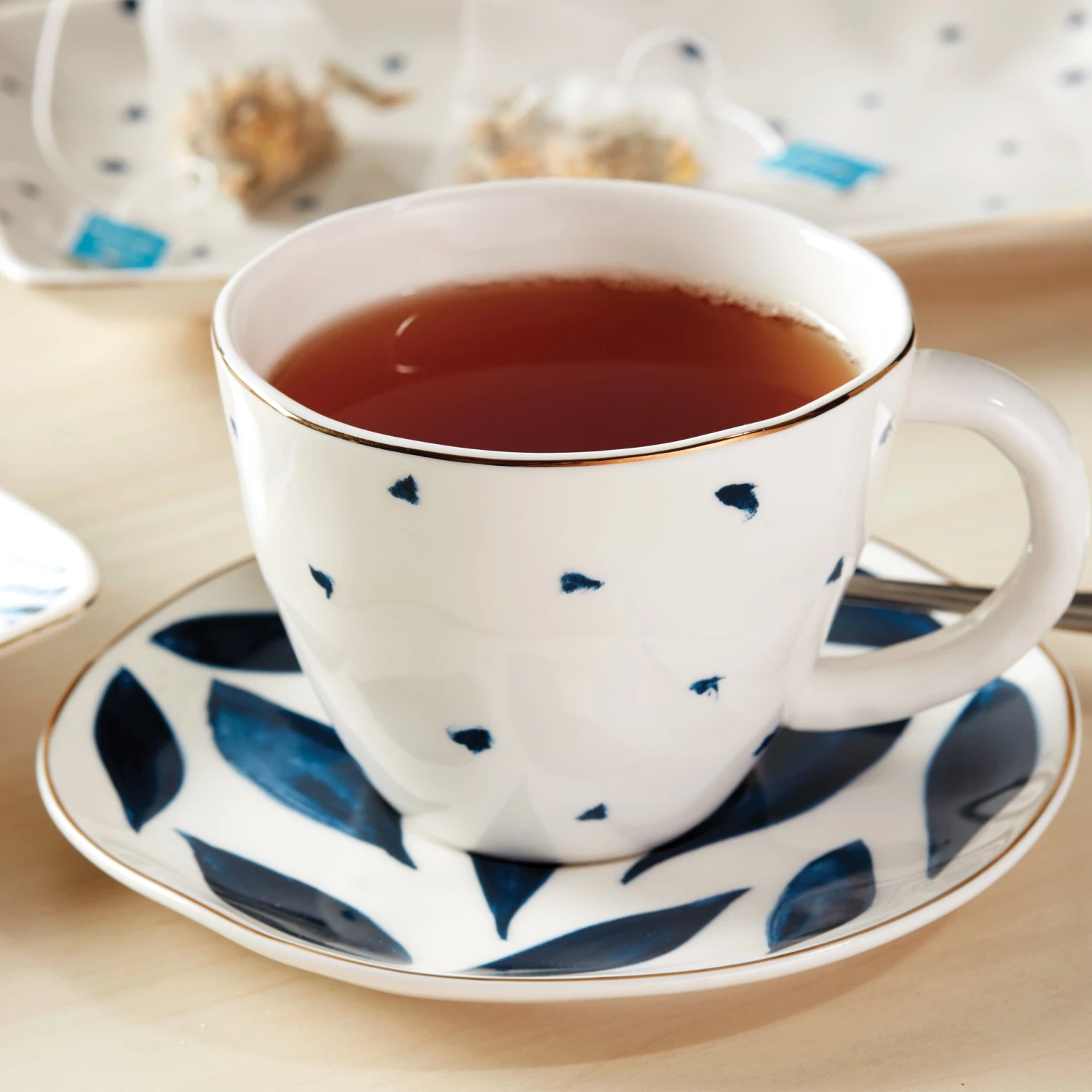 Lenox Blue Bay 4-Piece Teacup & Saucer Set 2 Lenox Blue Bay 4-Piece Teacup & Saucer Set - Image 2