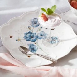 Lenox Butterfly Meadow Square Dinner Plate 7 Lenox Butterfly Meadow Square Dinner Plate -Tableware Store 894105 895370 6205264 894303 LNP F23 FEA 8 f8ec5f87 cc87 4484 b8e4 128ea3fe7495