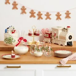 Lenox Holiday 2-Tiered Server 6 Lenox Holiday 2-Tiered Server -Tableware Store 895043 888202 893491 894179 893490 888528 LHOL 23 FEA 1 be83c7c4 22bb 41e5 8b95 c82d30f1a67f